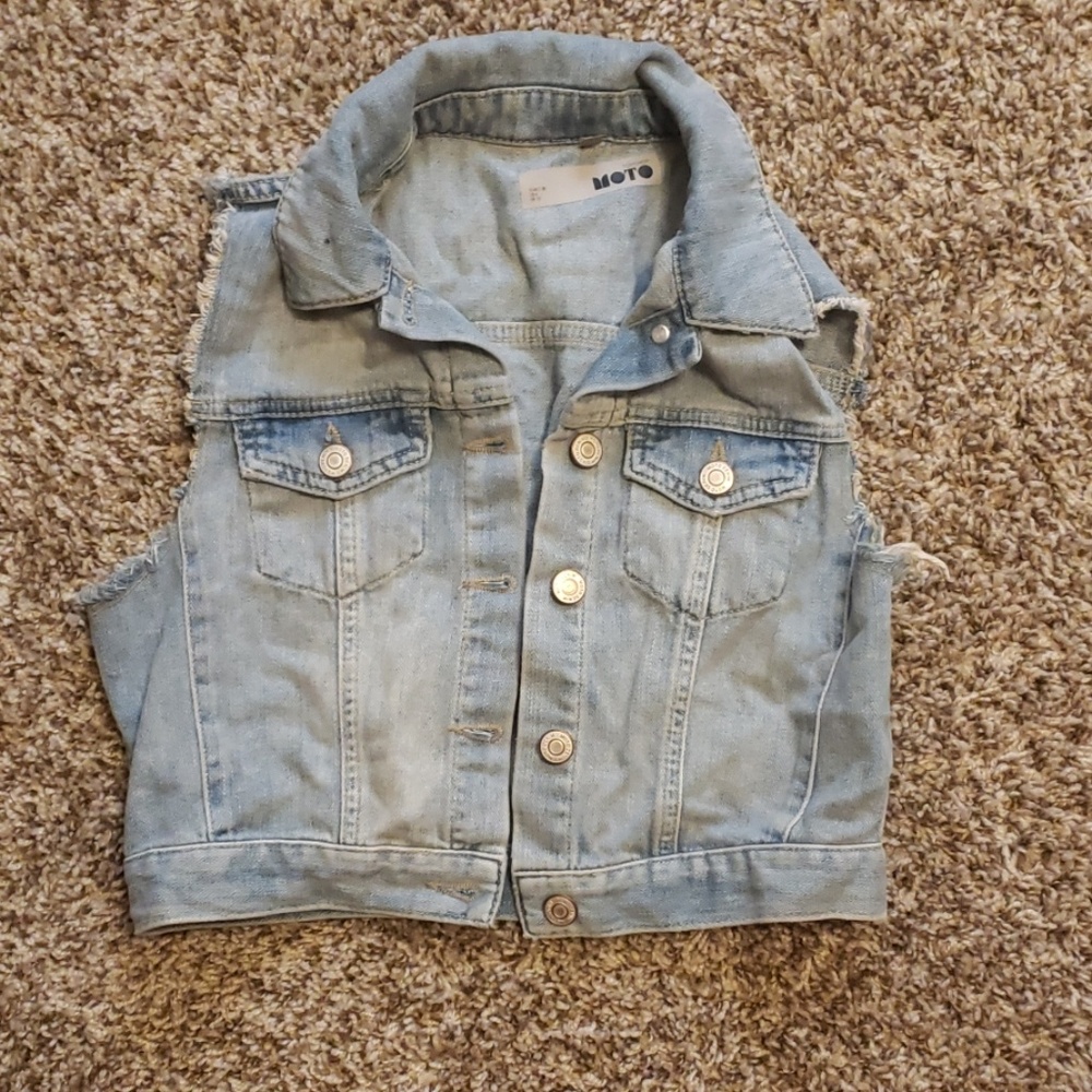 💙HP💙 Denim Vest